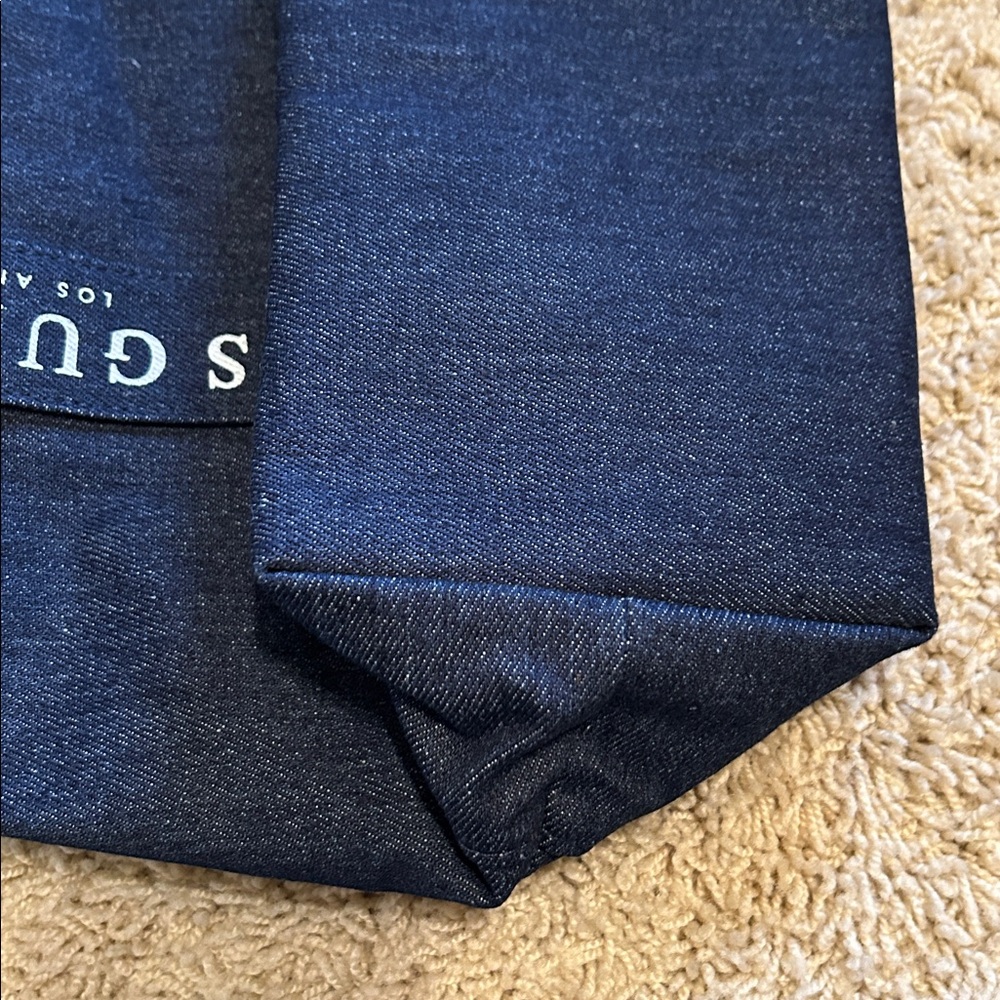 NEW Guess Denim Navy Blue Tote Bag - Picture 7 of 9